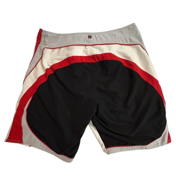 Quicksilver bathing suit/shorts - Picture 2 of 5